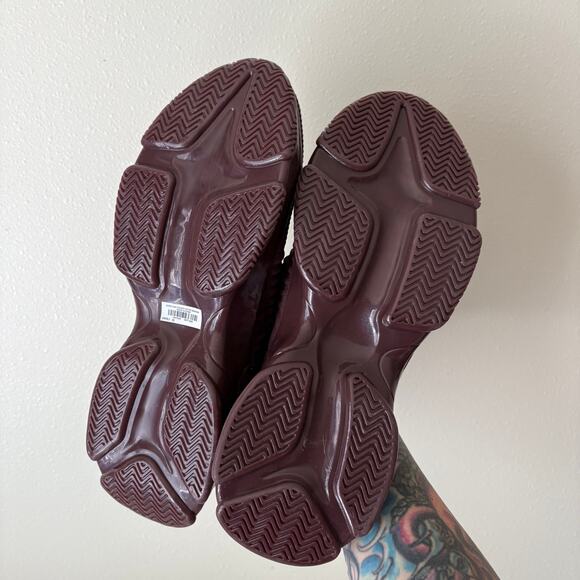 TORRID Women's 10WW Burgundy Chunky Active Sneaker Lace Up Jewels NWOT Active - Picture 10 of 13
